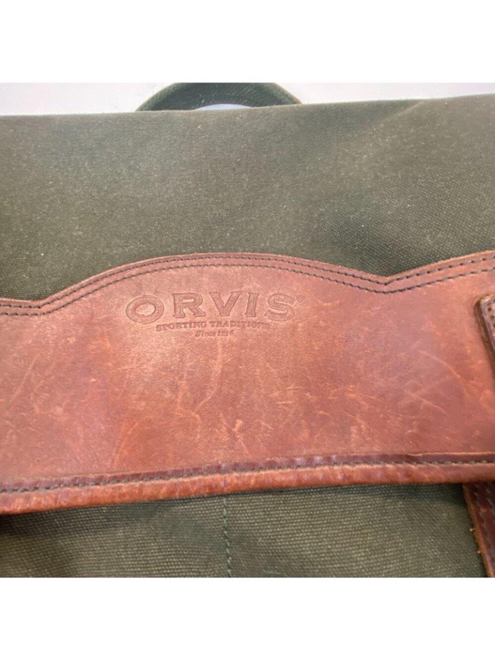 Vintage Orvis Battenkill Duffle Bag Green Canvas and Leather Large - Picture 8 of 15